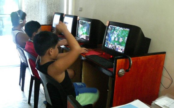 Internet Cafe in India